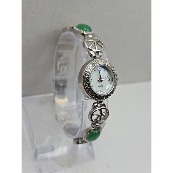 Avon Green Cabochon Oval Link Bracelet Watch Silver Tone Quartz New Battery